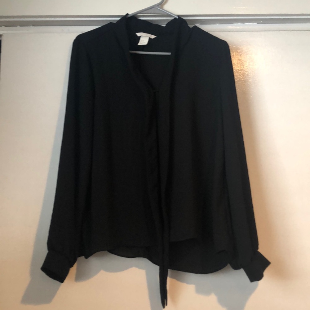 H&M black blouse